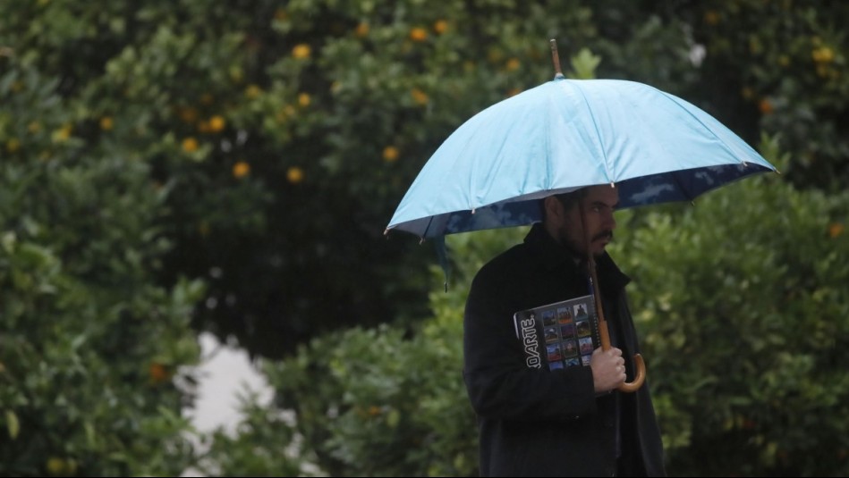 Probabilidad de lluvias, tormentas eléctricas, nieve y heladas: La intensa semana meteorológica en Santiago