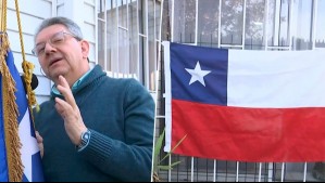 Desde su propia casa: Jaime Leyton explica cómo poner la bandera de manera correcta en Fiestas Patrias