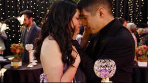 '¿Esto es de verdad?': Joaquín besa a Blanca frente a la atenta mirada de Javiera en Juego de Ilusiones