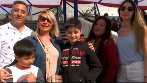 "Estamos con el corazón inflado": La emoción de familia al ver a su hijo en ensayo de la Parada Militar