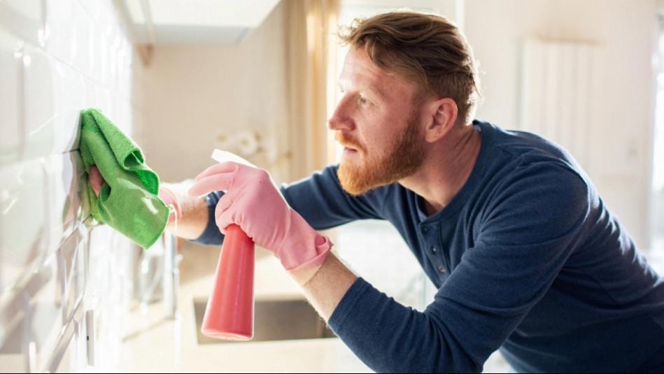 Compatibilidad en el cuidado del hogar: tareas domésticas y signos