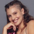 Mira acá cómo luce Octavia Bernasconi en Los Casablanca, la nueva ficción de Mega.