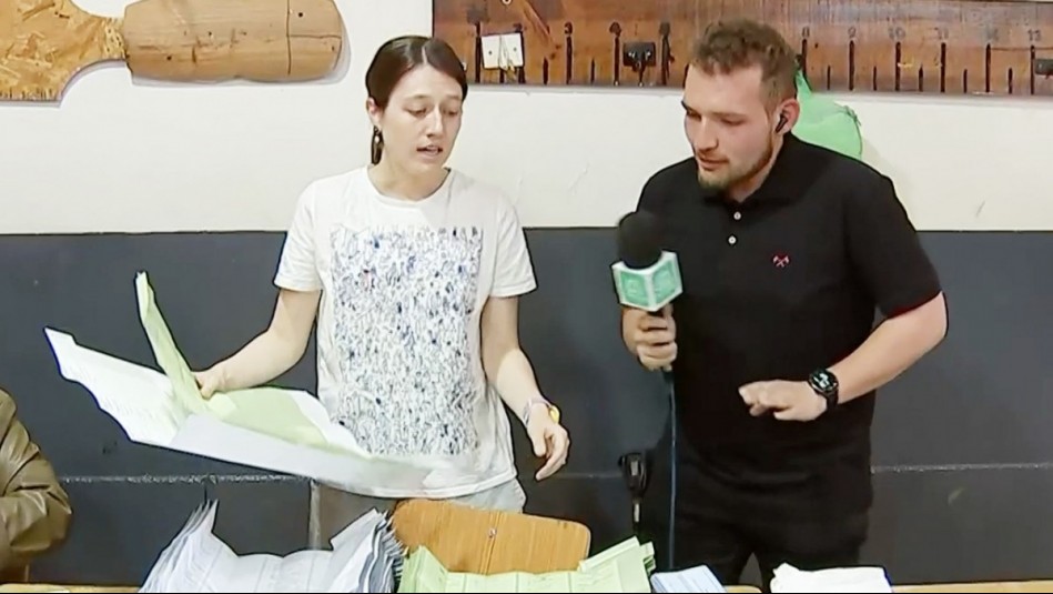 'Hemos sido los mejores evaluados': Darynka Marcic, periodista de Meganoticias, destaca como vocal de mesa