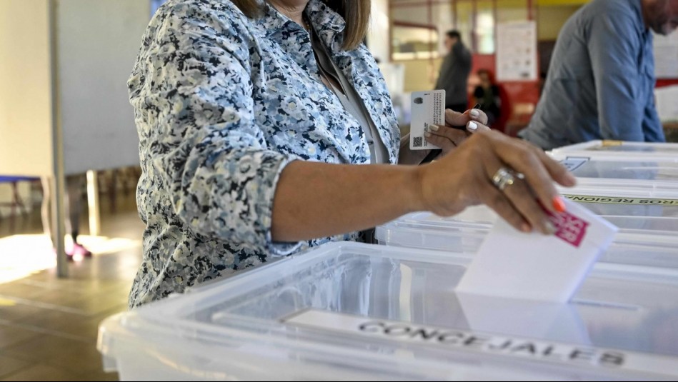 ¿Puedo votar en la segunda vuelta de gobernadores si mi carnet de identidad o pasaporte están vencidos?