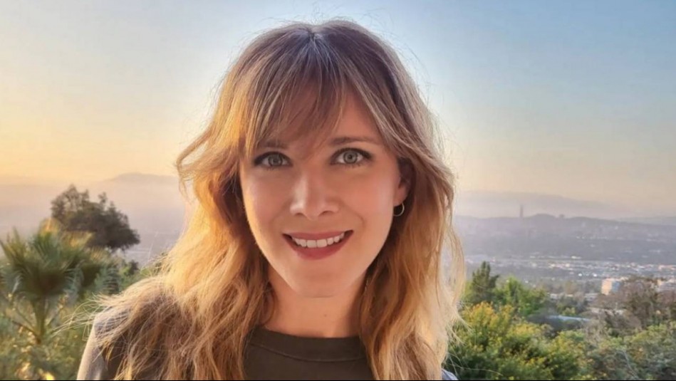 'Esperamos salir más temprano': Carla Jara repite su labor como vocal de mesa y lanza reclamo al proceso