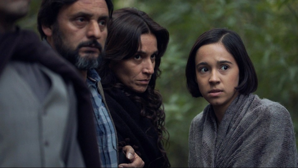 Violeta y María logran escapar de las garras de José Luis en El Señor de la Querencia