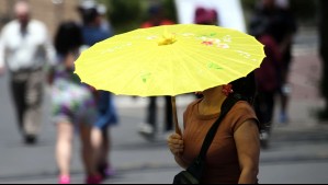 Vuelve el calor a Santiago: Temperaturas podrían llegar a los 35 °C durante este lunes