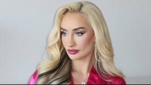 Fran Maira se viste de gala y brilla en un traje rosa pálido adornado en lentejuelas y pedrería