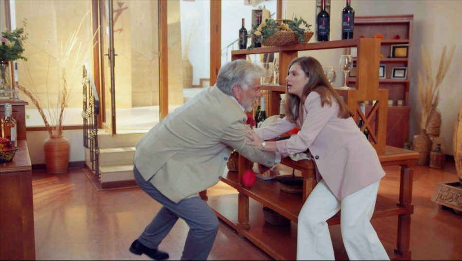 Raimundo sufrirá tras ver a Martina con objeto de su