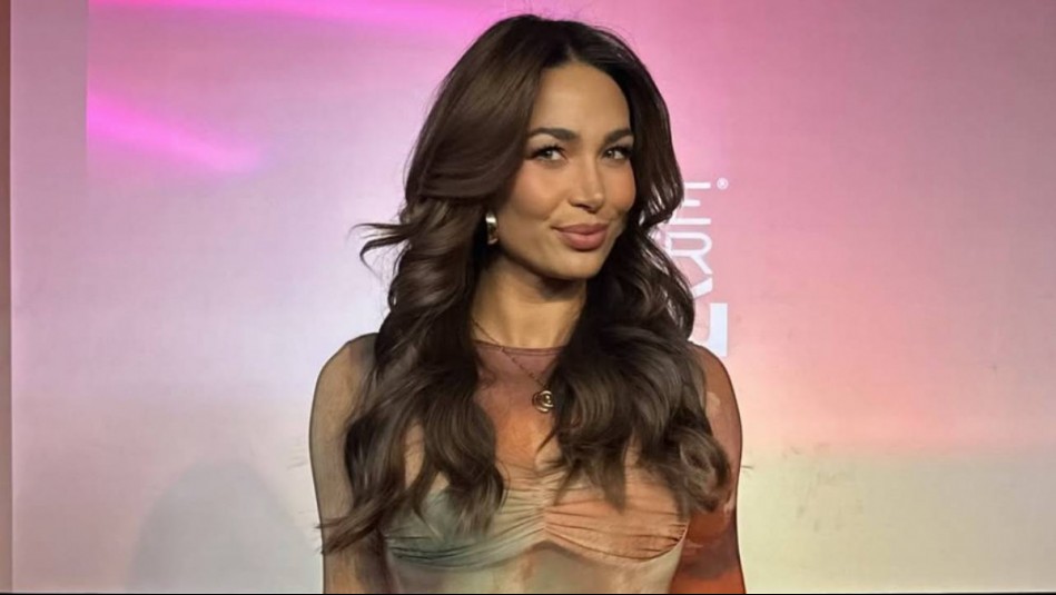 La moda low cost para las celebraciones navideñas la tiene Lisandra Silva: Enterito y vestido de lentejuelas