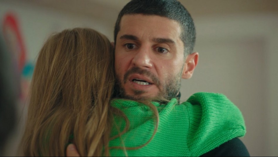 Firat se vistió de héroe para salvar a su sobrina de los maltratos en Vida de Mentiras