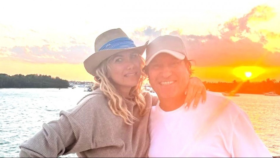 María Alberó hace gala de su look más parisino junto a Iván Zamorano en la Galería Dior de Francia