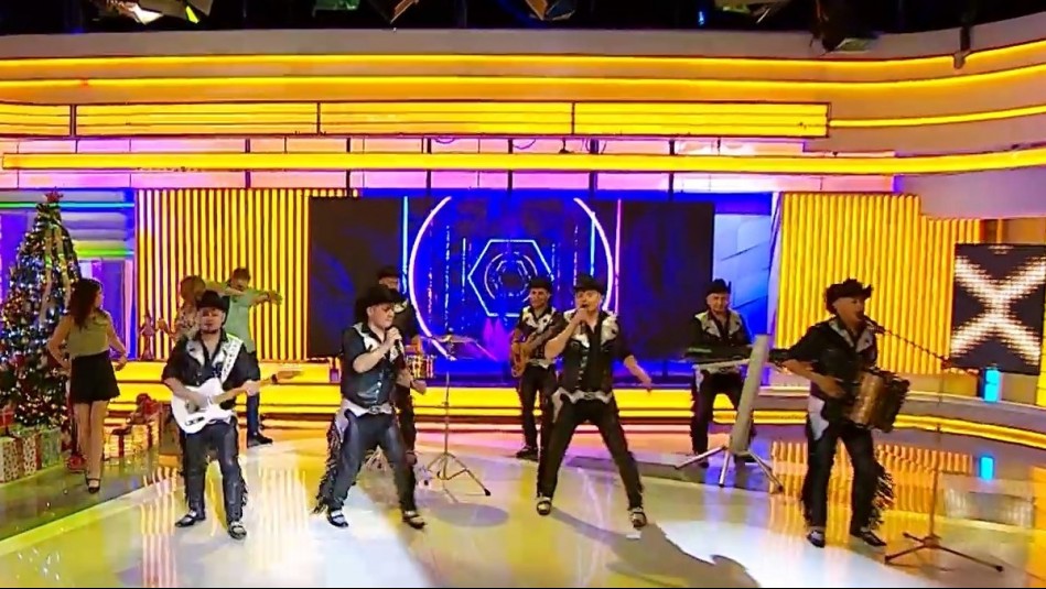 Con hits como 'Tatto' y 'Cinco Días': Zúmbale Primo hizo bailar a Mucho Gusto con su cumbia ranchera