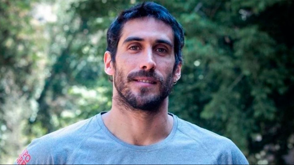 '¡Qué vergüenza!': Pedro Astorga realiza su 'debut' en las pasarelas de modelaje