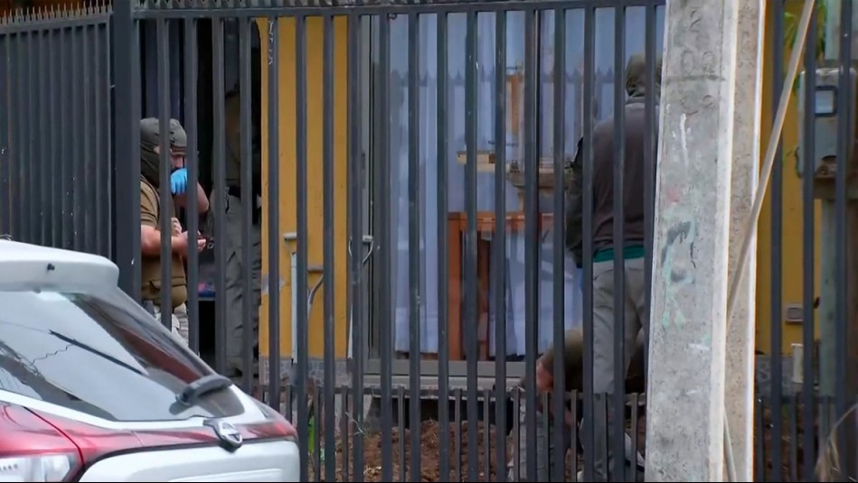 Robo a Brinks: Hallan maletas con dinero enterradas en casa en El Quisco