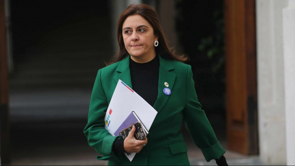Presidente Boric solicita renuncia a ministra de Bienes Nacionales tras fallida compra de casa de Allende