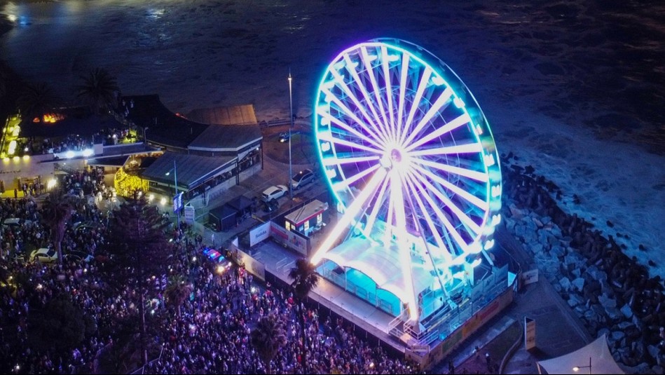 Gran Rueda de Viña del Mar sufrió desperfecto: Personas debieron ser rescatadas a más de 30 metros de altura