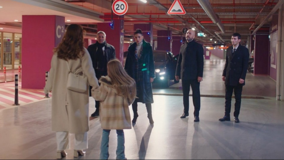 Avance extendido de Vida de Mentiras: Elif y Günes serán secuestradas