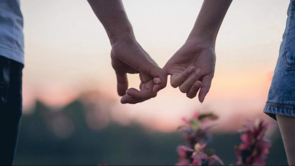 5 signos del zodiaco que atraen sin esfuerzo relaciones de alta calidad