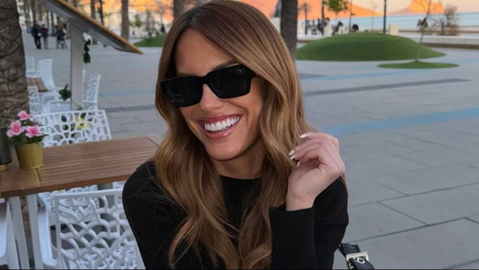 Gala Caldirola regala una foto familiar con su hermano mellizo Merlín y su hija en un street style relajado