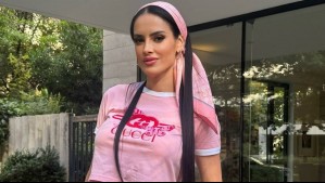 Adriana Barrientos tiene el look rockero para una velada nocturna: Pantaleggings de animal print y chaqueta