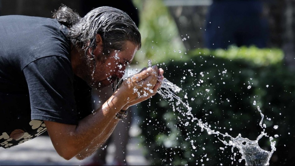 Podría superar récord histórico de más de 100 años: La temperatura que se espera el fin de semana en Santiago