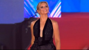 Se la jugó con un vestido negro con brillos: El glamoroso paso de Marianne Schmidt por la Gala de Viña 2025