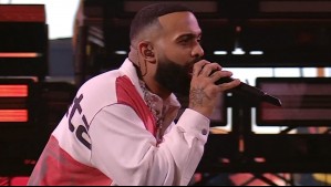 Interpretando "Hugo": Así fue el explosivo inicio de Eladio Carrión en Viña 2025