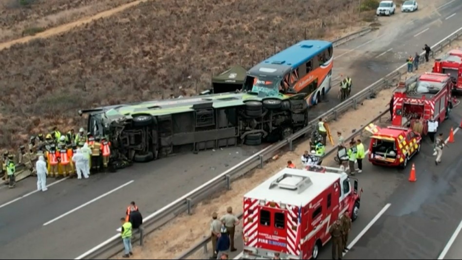 'Nuestras más sentidas condolencias': Se pronuncian empresas involucradas en fatal accidente en Ruta 5 Norte
