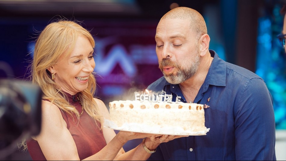 Todo el equipo le cantó: Así fue la celebración de cumpleaños de José Antonio Neme en Mucho Gusto