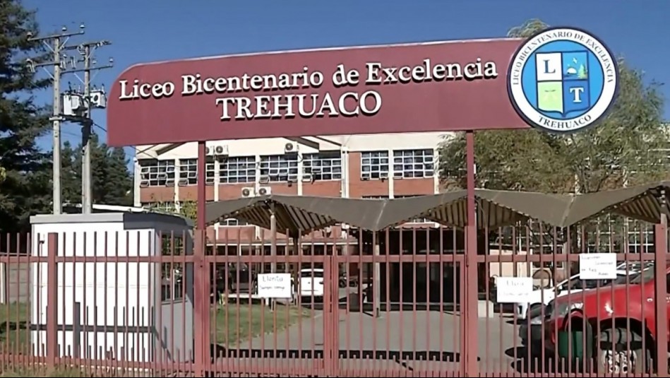 Está en estado grave: Lo que se sabe de brutal agresión que sufrió profesora por estudiante en Trehuaco