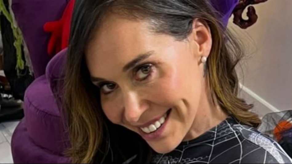 Vale Roth muestra cómo 'patea' su guagua: Cuenta que pasó una mala noche