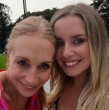 La hija de Karen Doggenweiler, Fernanda Cornejo, muestra una radiografía de su columna y cuenta su experiencia con la enfermedad que la llevó a tener dos largos fierros y varios pernos incrustados.