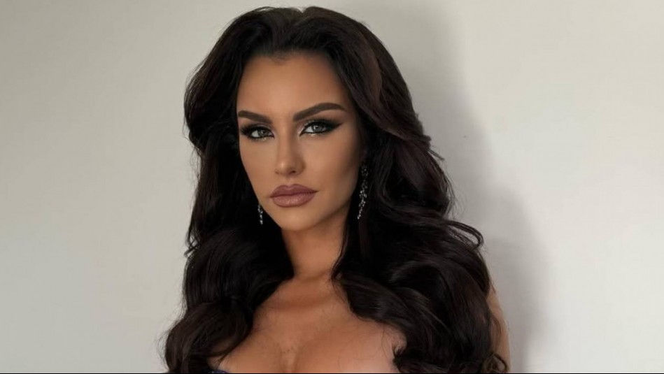 ¡Look total black con pantalones de charol! El outfit más chic de Emilia Dides de paseo por Milán