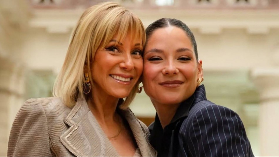 Raquel Argandoña aparece como una 'reina madre' llena de orgullo en evento de Kel Calderón