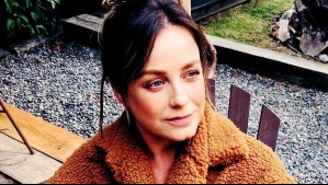 Las botas vaqueras y los abrigos se adueñan del armario: Claudia Conserva se viste para el otoño