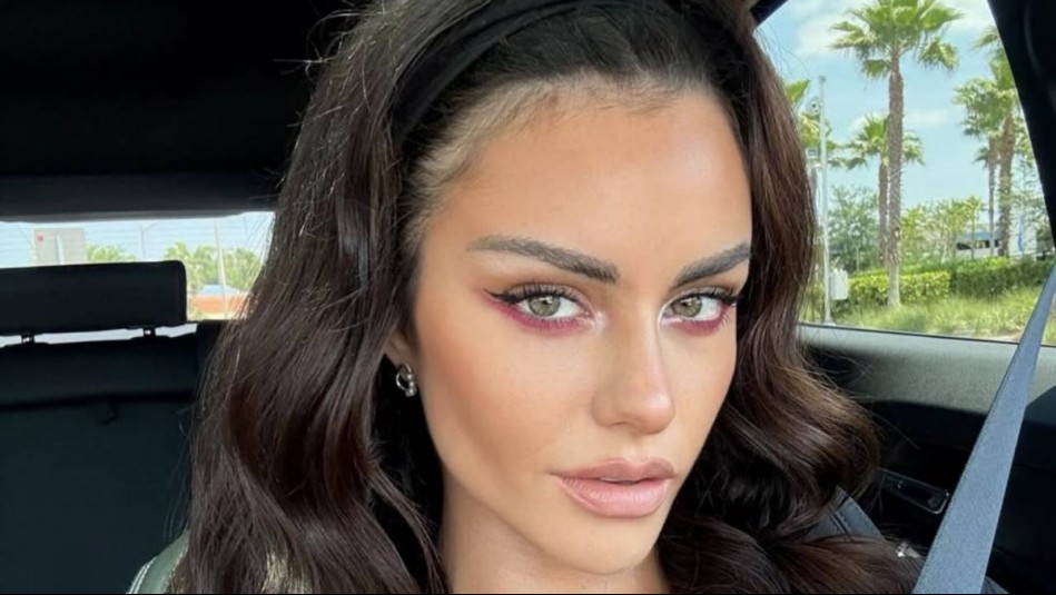 'Tinker Bell': Emilia Dides reivindica la comodidad con dos outfits de tendencia sportwear en Florida