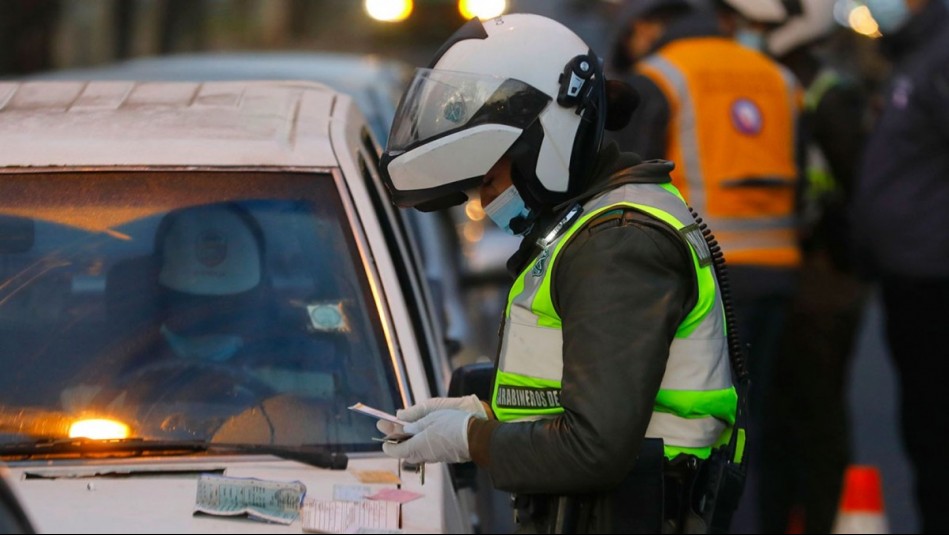 ¿Qué autos tienen restricción vehicular este 2025?