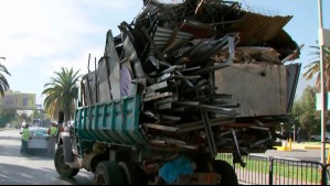 Hallan camión con peligrosa carga, en mal estado y documentos vencidos: Chofer también tenía licencia caducada