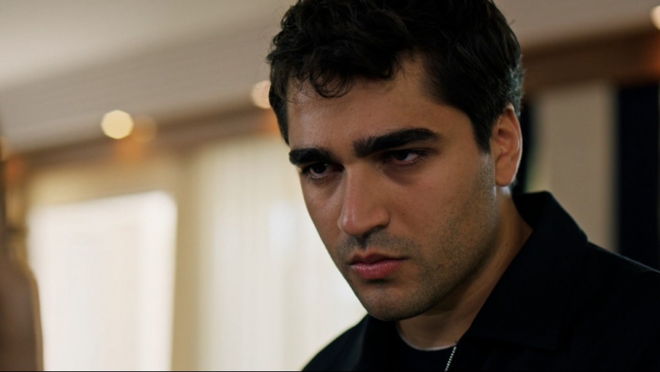 Seyrán y Ferit - Temporada 3 | Capítulo 24 (Parte 1): La caótica visita de Ferit a la casa de Sinan