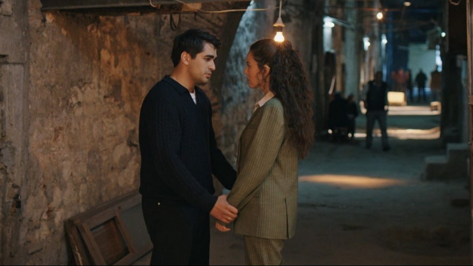 Seyrán y Ferit - Temporada 3 | Capítulo 28 (Parte 1): 'Merezco tu respeto antes que tu amor'