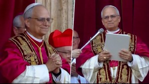 Se emocionó y habló en español: Así fue el primer discurso del Papa León XIV ante la Plaza de San Pedro
