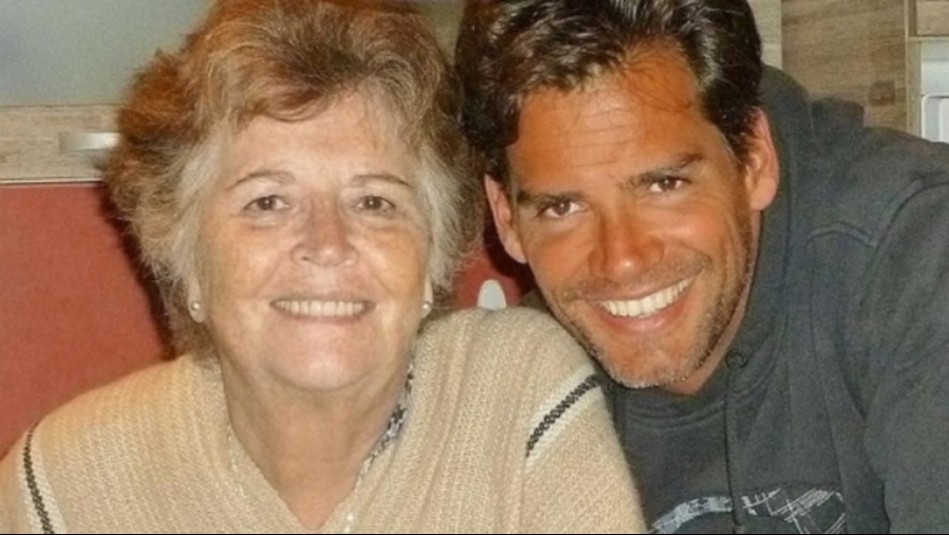 'Hace 10 años que no te celebro': Cristián de la Fuente recuerda a su fallecida madre con nostálgica foto