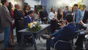 El Jardín de Olivia - Capítulo 43: Un escándalo durante la conferencia de prensa