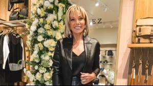 Raquel Argandoña vuelve a las faldas metalizadas con flecos: Esta vez triunfa el plateado