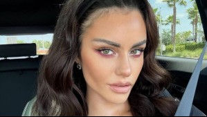 "No juzgar a un libro por su portada": Emilia Dides luce un impactante outfit convertible