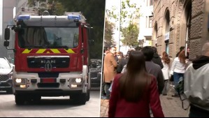 Evacúan La Moneda y otros edificios: Reportan fuerte olor a gas en distintos puntos del centro de Santiago