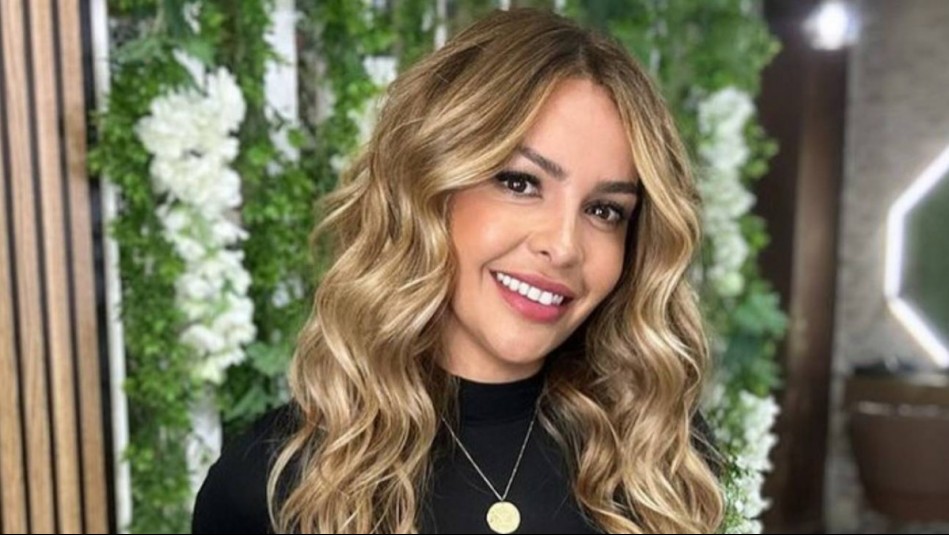 Carla Pardo comparte una foto junto a su segunda hija con Claudio Bravo: Así luce Maite con 18 años