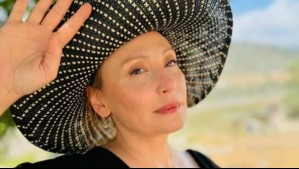 Con sombrero artesanal y atuendo naranja: Así toma el sol Ifakat de Seyrán y Ferit en paradisíaca playa