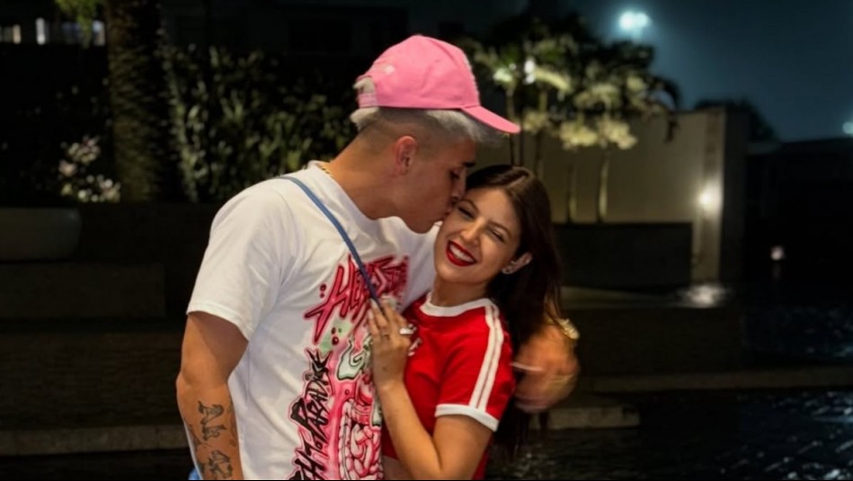 'Eres mi mundo entero': AK4:20 sorprende a Ignacia Antonia con una romántica dedicatoria